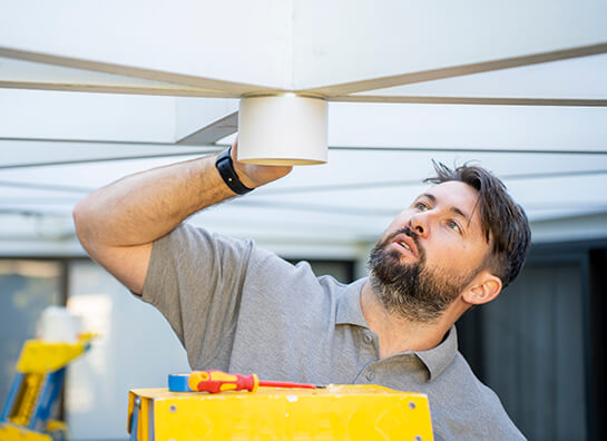 outdoor scurity lighting